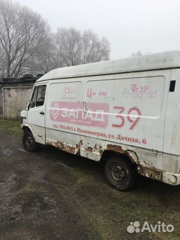 Продам Мерседес 310 по запчастям