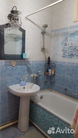 4-к квартира, 100 м², 1/1 эт.