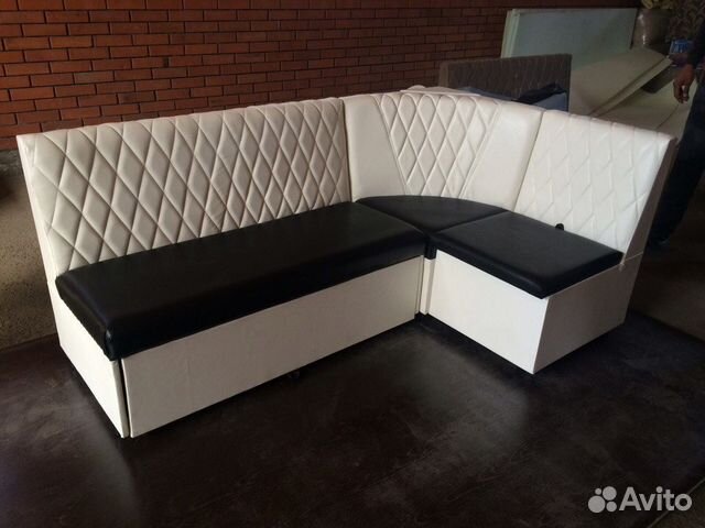 Кухонный угловой диван, со спальным местом