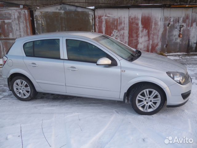Разбираю Opel Astra H Опель Астра Ш седан, хетчбе