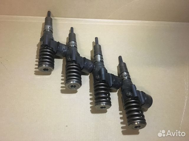 Насос форсунка 03G130073 B Насос форсунка 03G130073 B