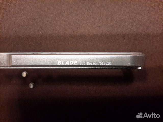 Алюминиевый бампер Blade для iPhone 5/5s/5с+2 з.п