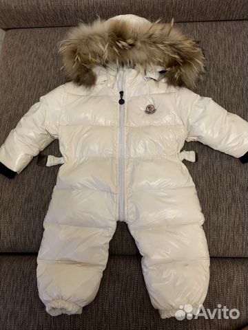 Комбинезон на пуху с натуральным мехом moncler Комбинезон на пуху с натуральным мехом moncler