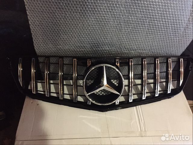 Решётка радиатора на мерседес 204 Mercedes w204 GT