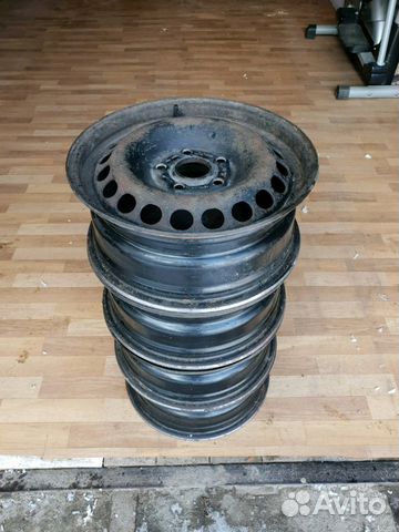 Оригинальные железные диски R15 Audi