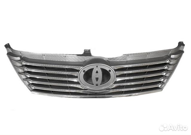 Решетка радиатора черая/хром toyota camry