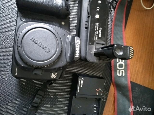 Фотоаппарат canon 20d