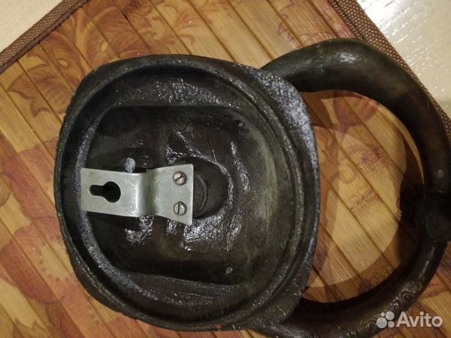 Ручка в виде льва Ручка в виде льва