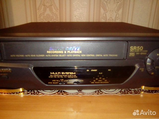Видеомагнитофон VHS Panasonic NV-SR50