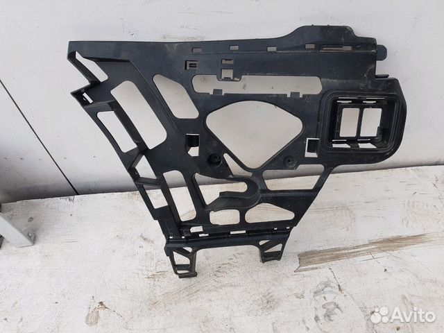 Кронштейн заднего бампера Mercedes GL164