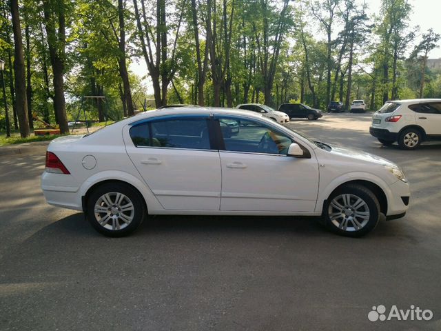 Opel Astra 1.8 МТ, 2010, 135 000 км