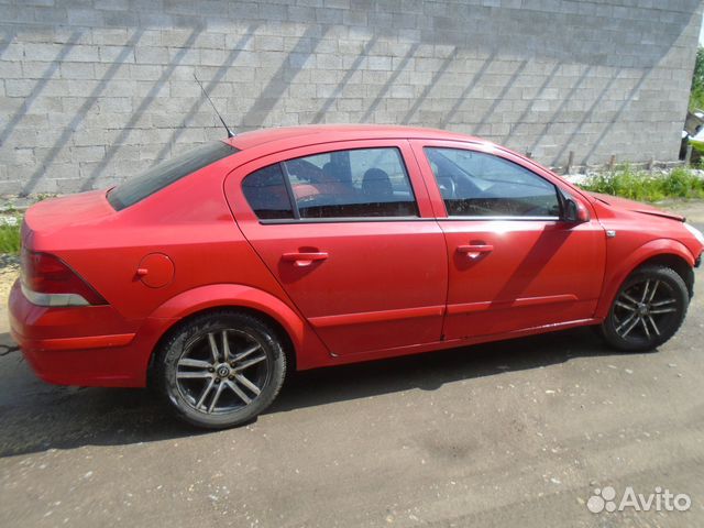 Разбираю Opel Astra H Опель Астра Ш седан 2007