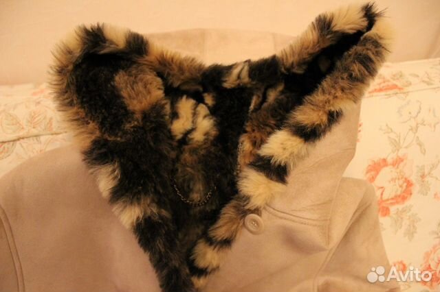 Дубленка женская Your 6th Sense Дубленка женская Your 6th Sense