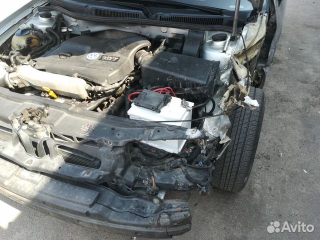 Volkswagen Jetta 1.8 AT, 2002, битый, 180 000 км