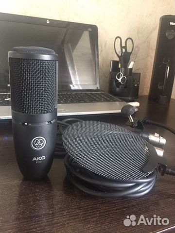 AKG P120 Студийный микрофон конденсаторный