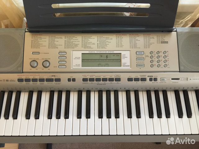 Синтезатор casio LK-270