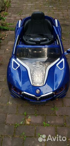 Электромобиль BMW Rivertoys