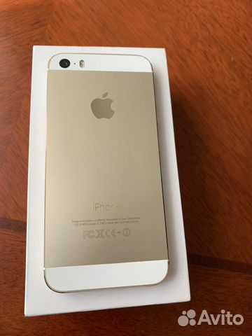 Телефон iPhone 5s Телефон iPhone 5s