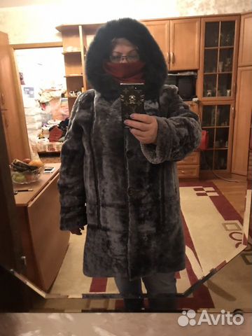 Продаётся шуба мутон с отделкой писец Продаётся шуба мутон с отделкой писец