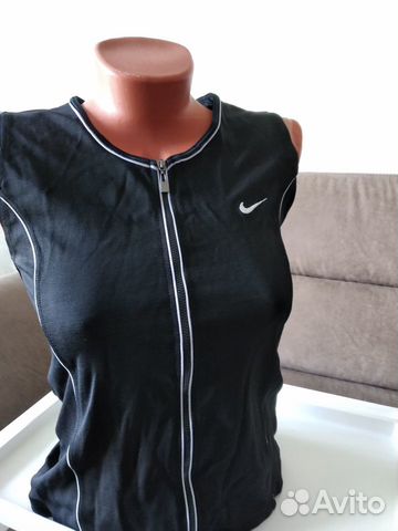 Спортивная Кофта Nike Размер М 44-46 Черная Спортивная Кофта Nike Размер М 44-46 Черная