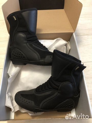 Dainese latitour goretex 40 размер Dainese latitour goretex 40 размер