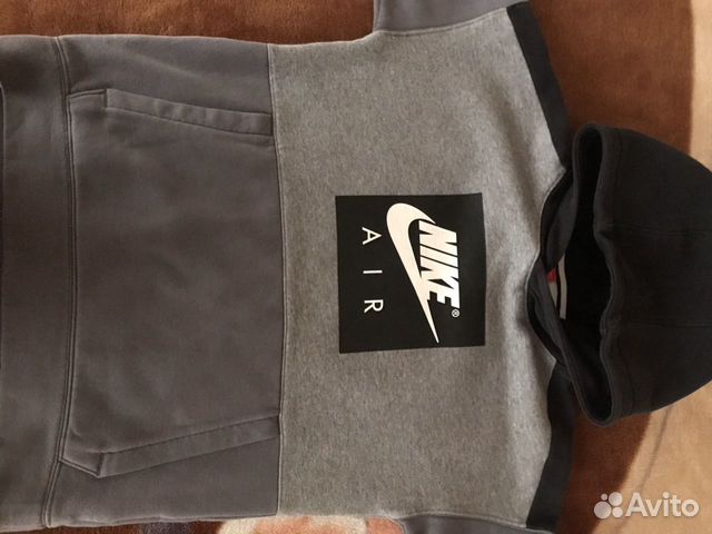 Толстовка Nike для мальчика, размер M Толстовка Nike для мальчика, размер M