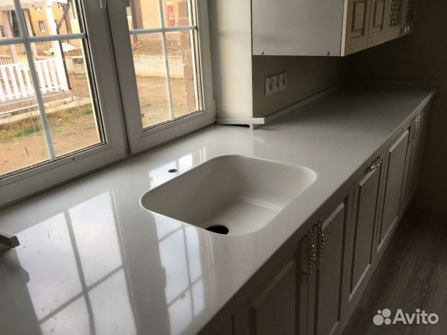 Столешницы из искусственного камня. Кухни на заказ