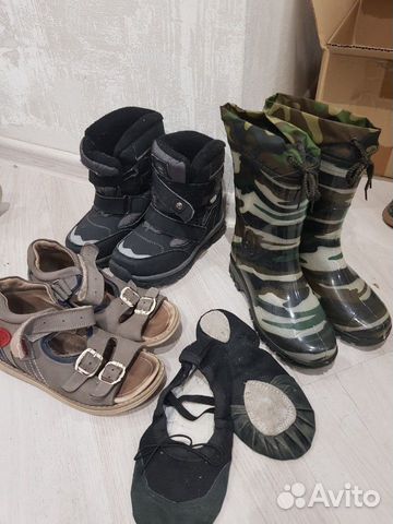 Сапоги зимние, сапоги резиновые, сандали, чешки