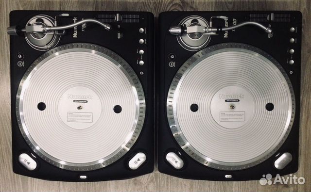 Numark TT500 / dj turntable / 2 шт