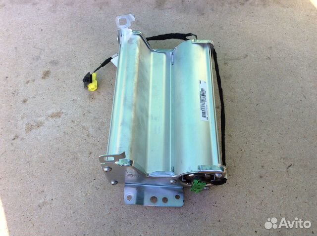 Подушка безопасности в торпеду Mercedes W251 R Подушка безопасности в торпеду Mercedes W251 R