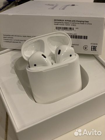 Apple Airpods series 2 (кейс без б/п зарядки)