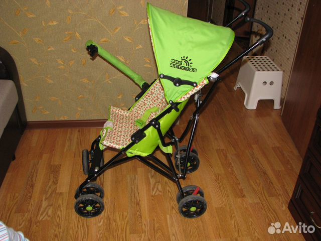 Прогулочная коляска