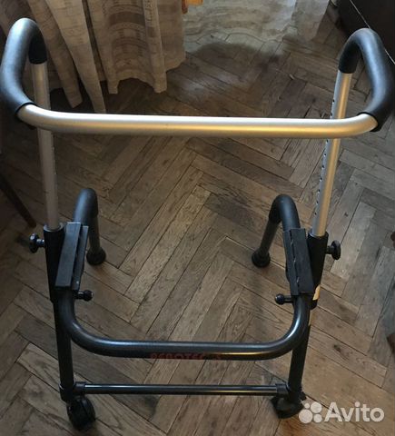 Ходунки на колесах складные Ходунки на колесах складные