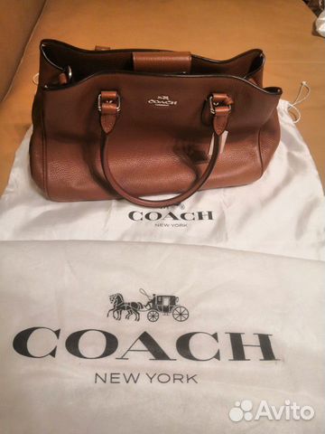 Сумка женская Coach коричневая в хорошем состоянии