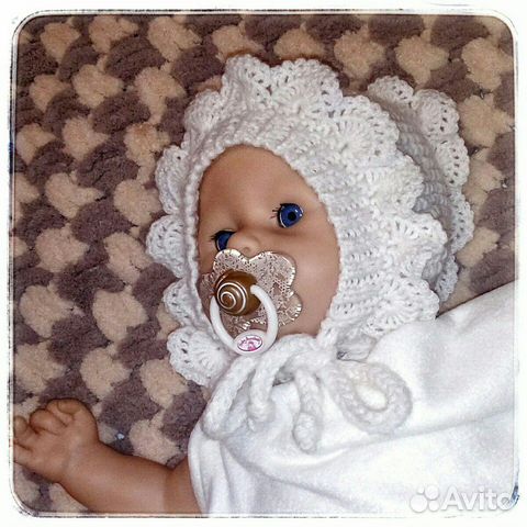 Шапочка и пинетки для новорожденных