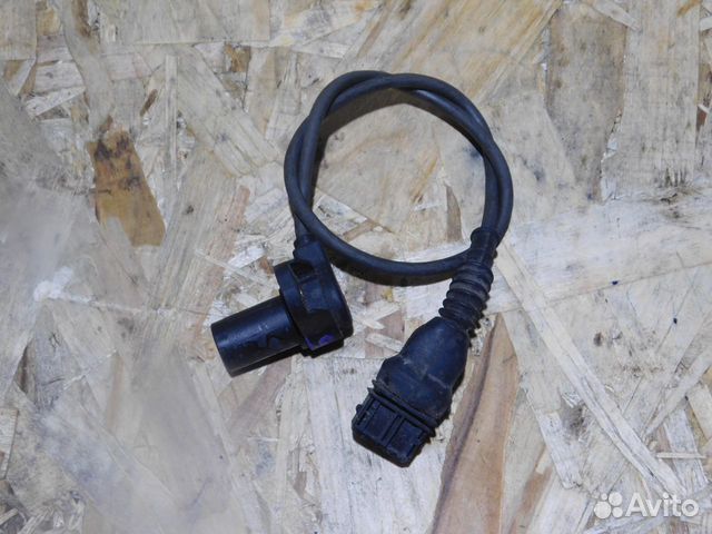 Датчик распредвала BMW E60 E65 X5 E53 M52 M54 M56 Датчик распредвала BMW E60 E65 X5 E53 M52 M54 M56