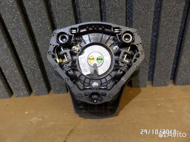 Руль с подушкой безопасности на Opel Corsa D