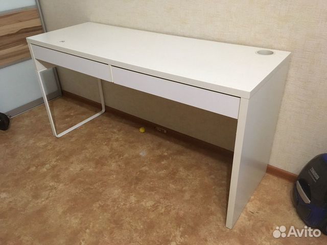 Стол