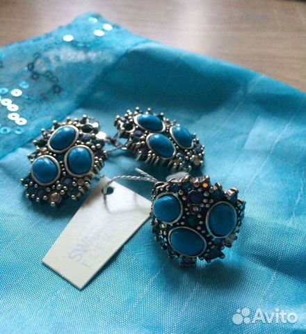 Кольцо и серьги с бирюзой и кристаллами Swarovski Кольцо и серьги с бирюзой и кристаллами Swarovski