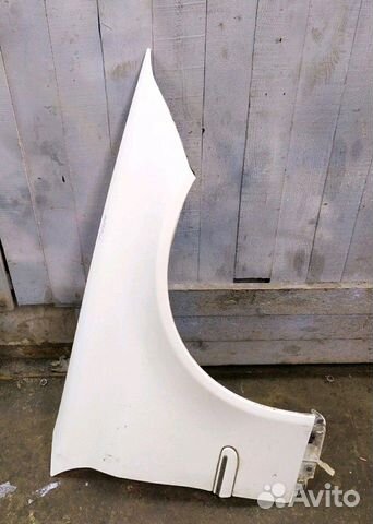 Крыло правое mercedes benz CLC Class 2009-2011 Крыло правое mercedes benz CLC Class 2009-2011