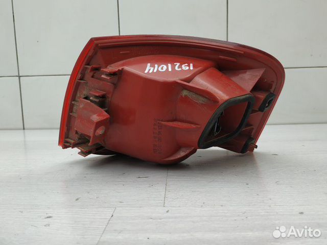 Фонарь левый 3C9945095C VW Passat (B6) 2005-2010 Фонарь левый 3C9945095C VW Passat (B6) 2005-2010