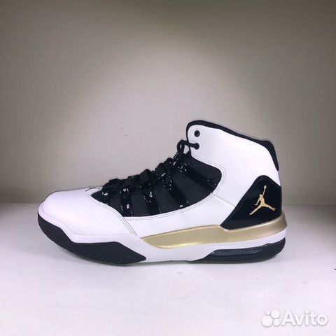 Jordan max aura Jordan max aura