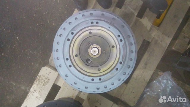 Редуктор хода Hyundai R360-7 Редуктор хода Hyundai R360-7
