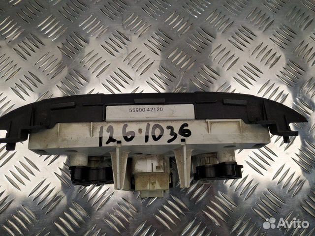 Блок управления климатом 5551942080 Toyota RAV4 2