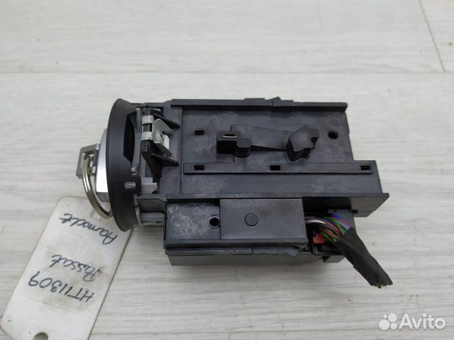 Замок зажигания 3C0905843AE VW Passat (B7) 2011-20 Замок зажигания 3C0905843AE VW Passat (B7) 2011-20