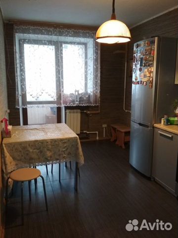 2-к квартира, 64 м², 2/6 эт.