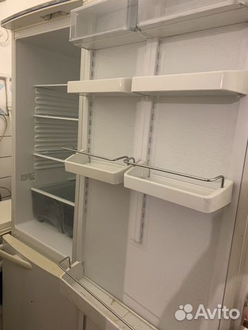 Холодильник Холодильник