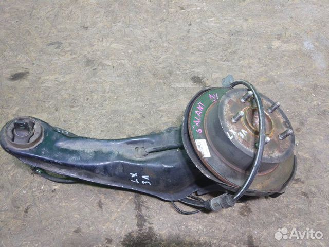 Рычаг подвески задний левый Mitsubishi Lancer 10 Рычаг подвески задний левый Mitsubishi Lancer 10