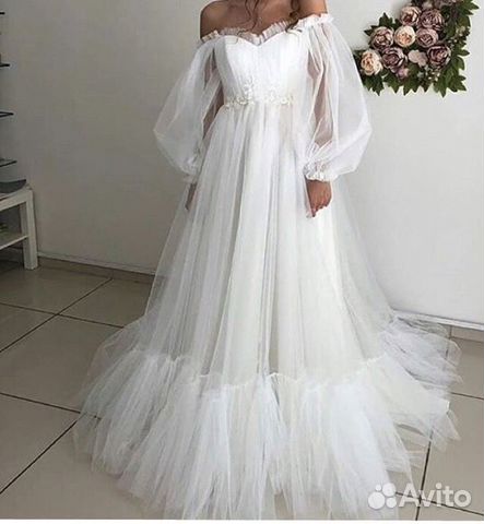 Свадебное платье