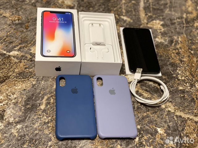 Телефон iPhone X